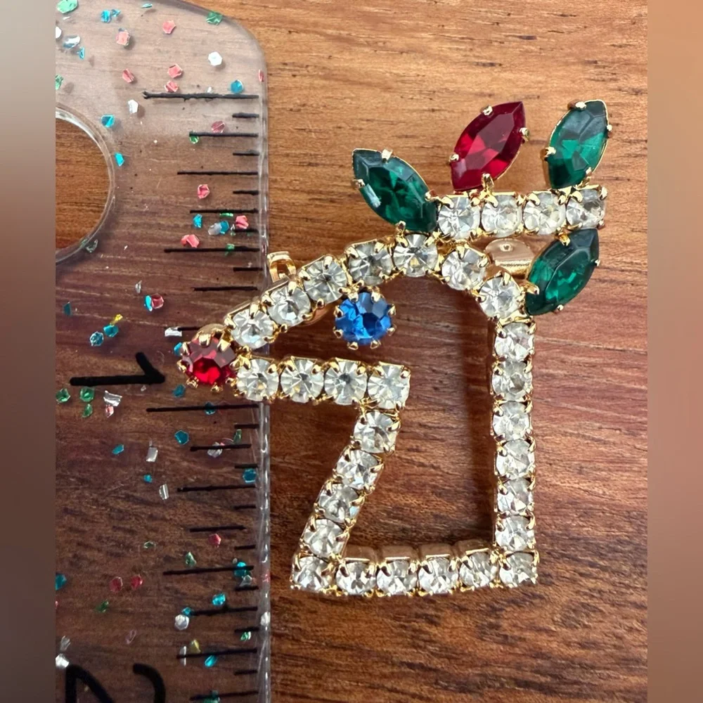 VTG Brooch Pin Reindeer Multi-color Rhinestone Christmas Holiday